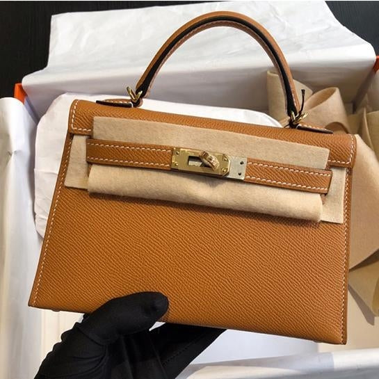 Rivora | Elegant Handbag Classic Luxury & Functionality