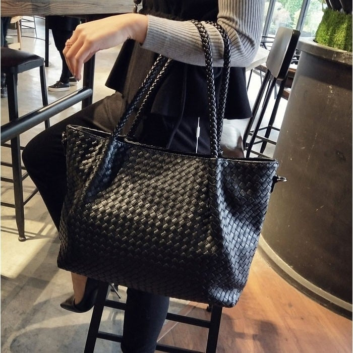 Rivora | Black Woven Tote Bag Chic & Spacious