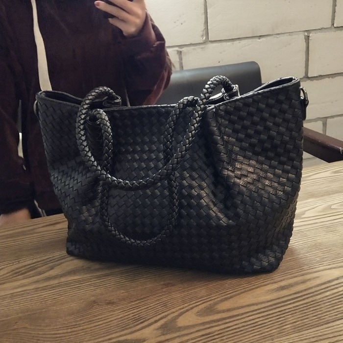 Rivora | Black Woven Tote Bag Chic & Spacious