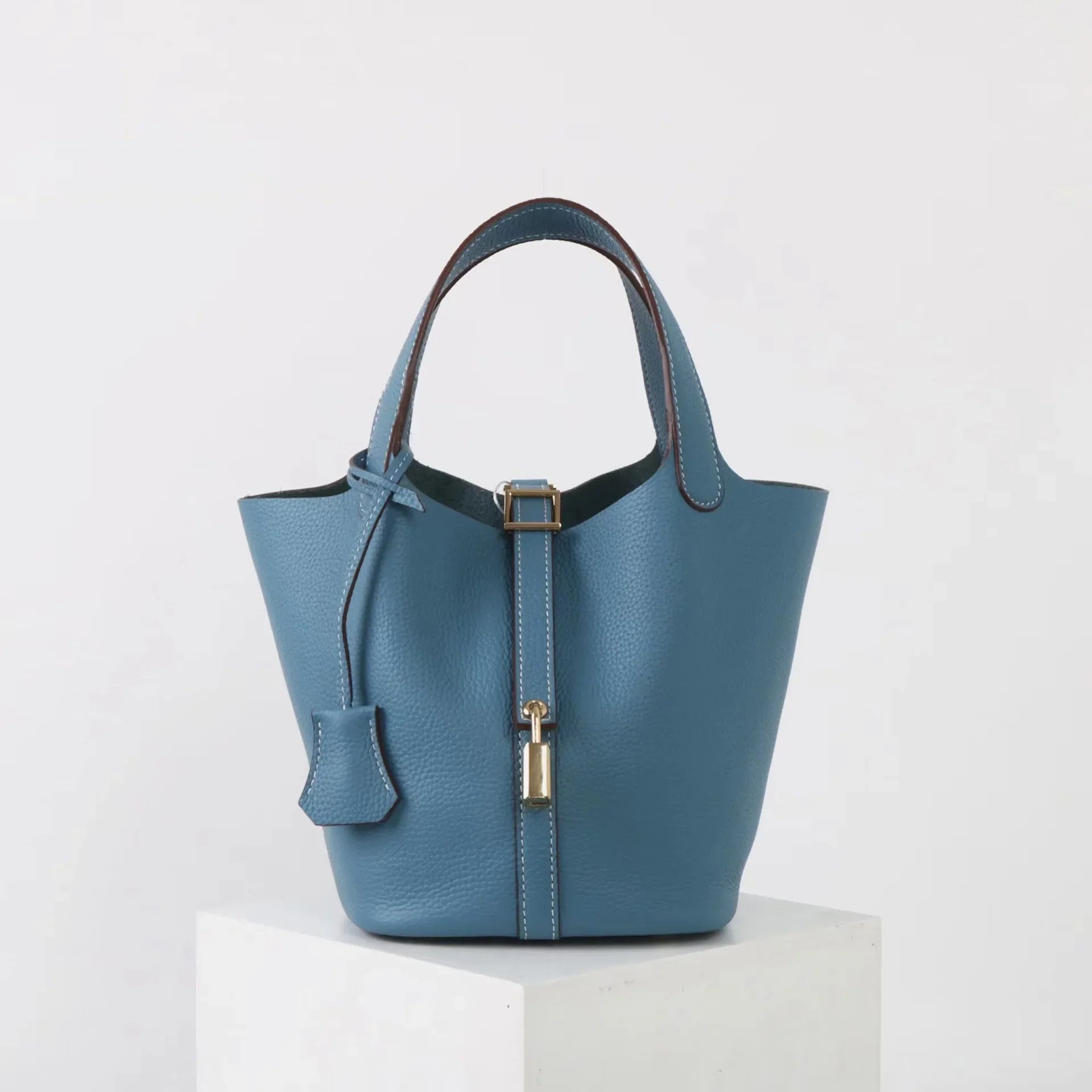 Rivora | Luxe Faux Leather Bucket Bag Timeless & Elegant
